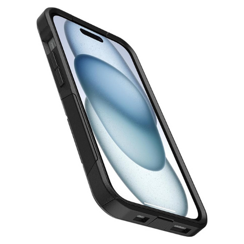 Vue en angle d'un Téléphone Cellulaire iPhone protégé par un étui Otterbox série Commuter, affichant un design fin et robuste, avec des bords surélevés pour la protection de l'écran et des ports couverts pour la résistance à la poussière.